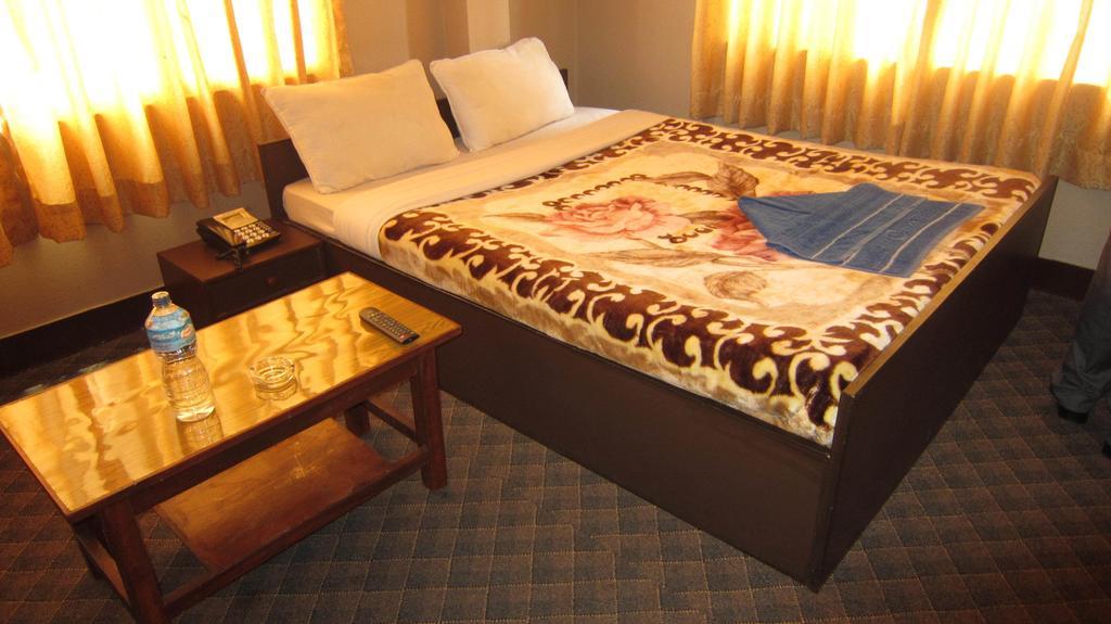 Hotel Aagaman กาฐมาณฑุ ภายนอก รูปภาพ